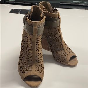 Vince Camuto shoes
